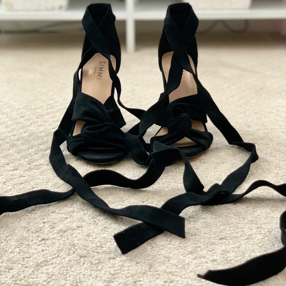 SIMMI London Suede Lace Up Chunky Heel